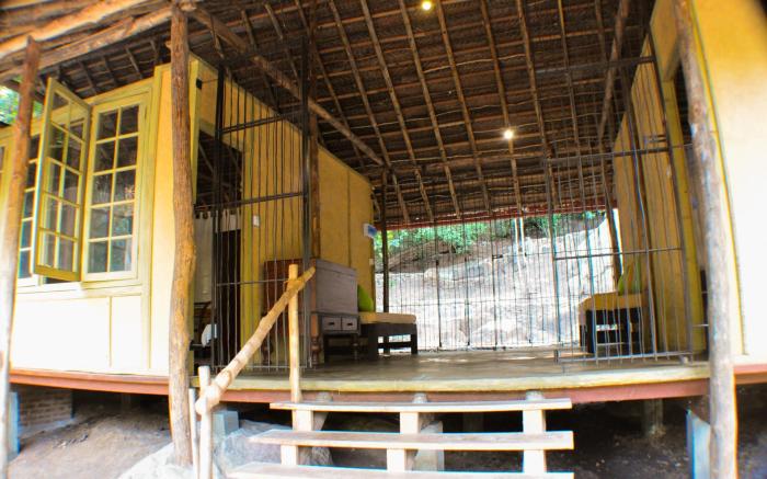 Back of Beyond Dehigaha Ela