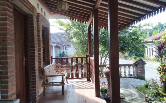 Penginapan Homestay Mudiyono Syariah