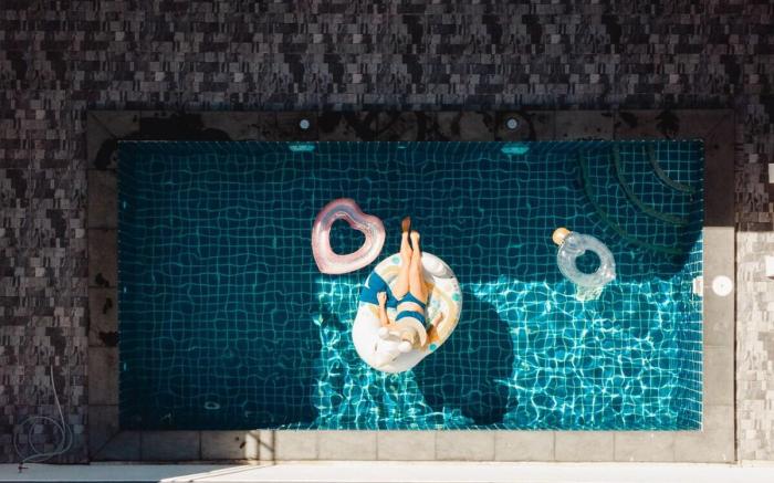Baan Arthur ChaAm *3BR* Private pool, Quiet Home.