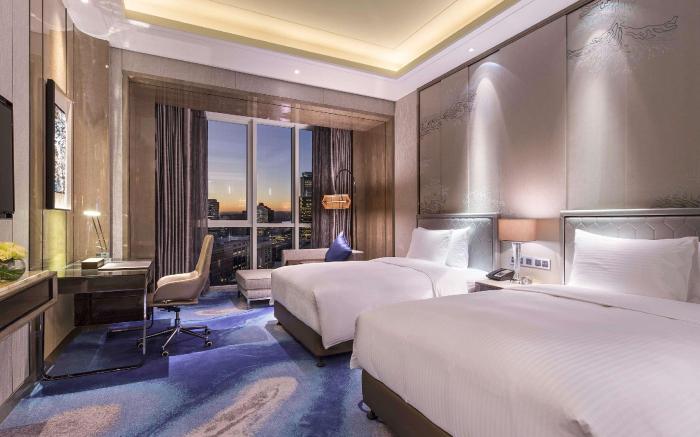 Pullman Yantai Center