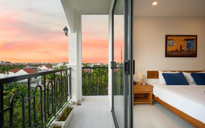 Hoi An Legend Charm Boutique Hotel