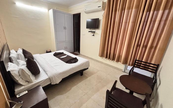 The Shivaay Near AIIMS Rishikesh by Lovely Hospitality