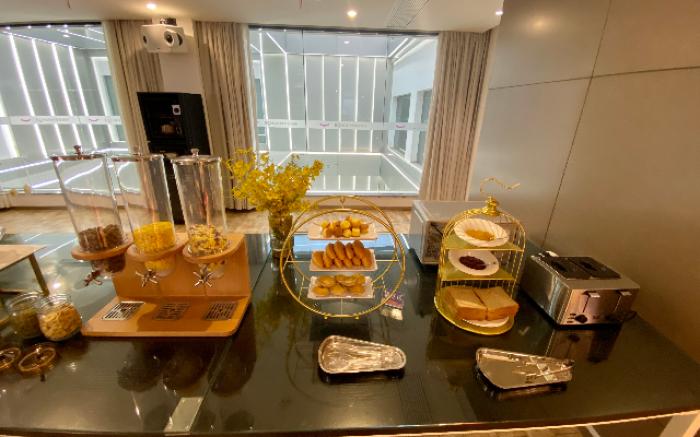 Echarm Hotel Wuhan Wusheng Road Metro Station Cade Square
