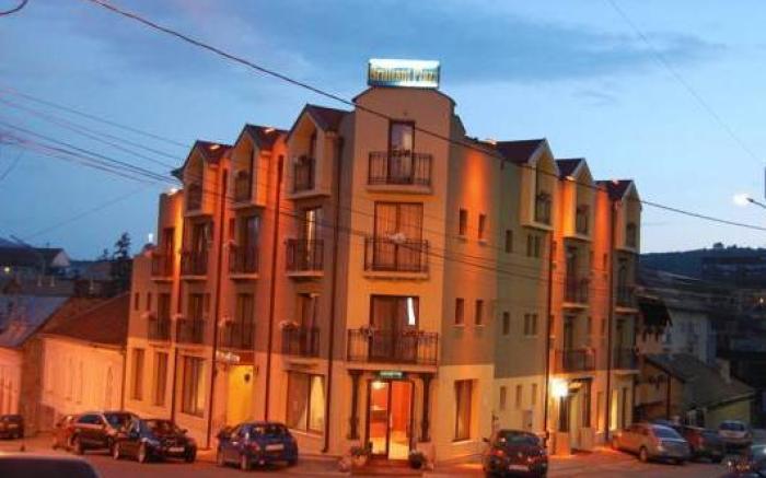 Hotel Brilliant Plaza