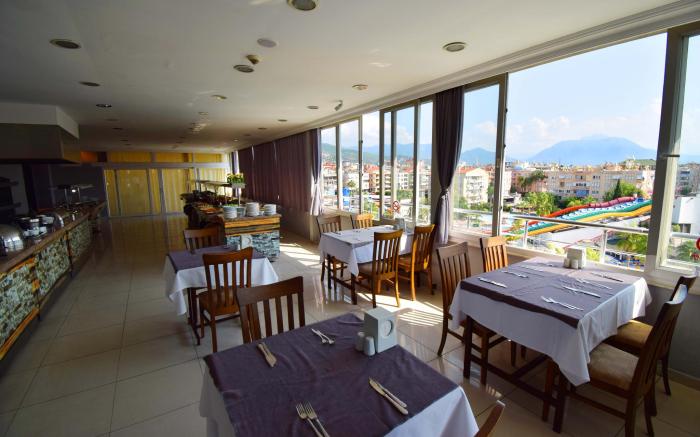 Kleopatra Aslan City Hotel