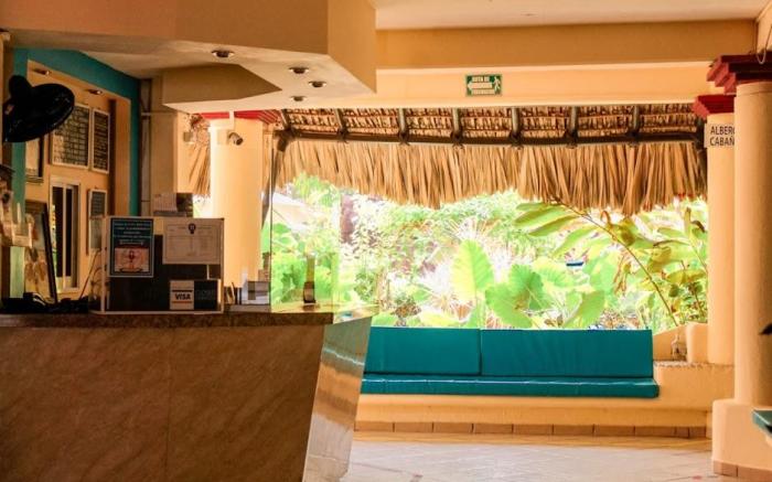 Hotel y Bungalows Acuario