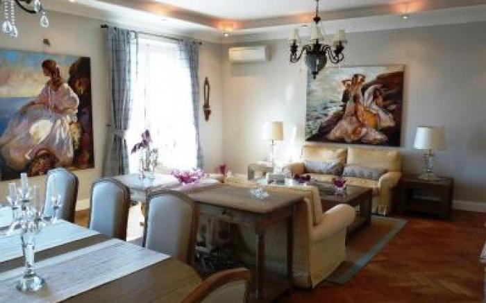 Charming 2 bedroom apt in Central Cannes walking distance to beaches Croisette and the Palais - 678
