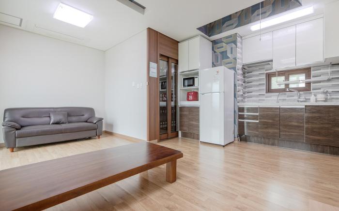 Samcheok Santorini Pension