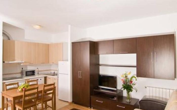 Red Hotel Accommodation