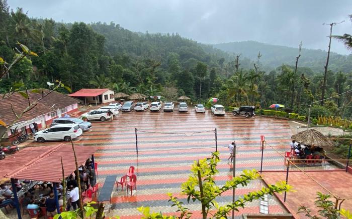 Aayana Valley