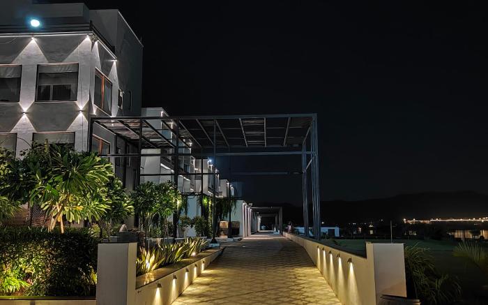 ZANA Lake Resort Udaipur