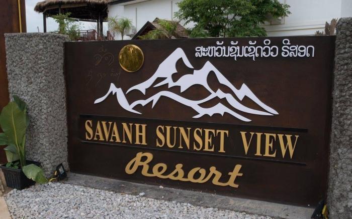 Vang Vieng Savanh Sunset View Resort