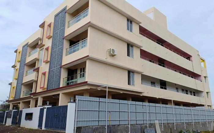 Neighbour Inn - Near Chennai Trade Centre & Miot Hospital