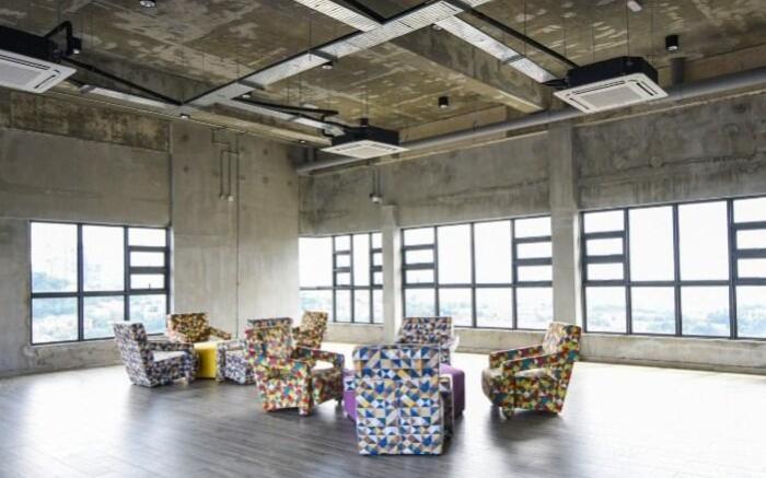 Ekocheras Grandeur Suite: Luxury Design by Moka