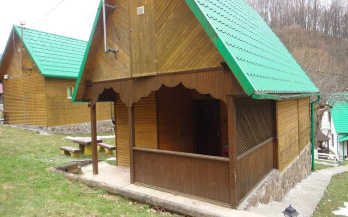 House in The Mountains for 4 People