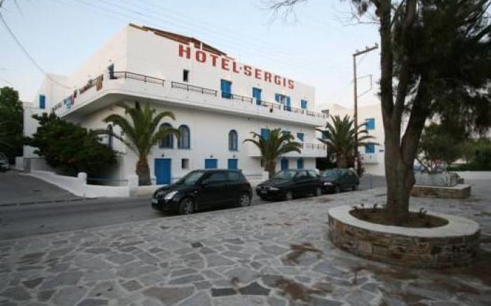 Mare Naxia Hotel