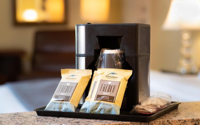 Bella Vista Hotel & Suites