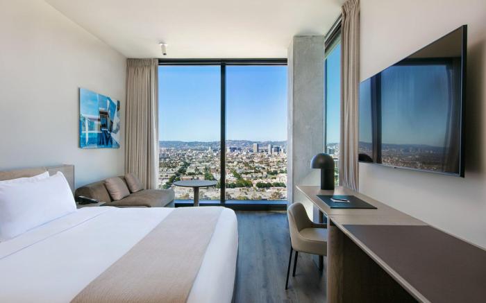 AC Hotel by Marriott Downtown Los Angeles