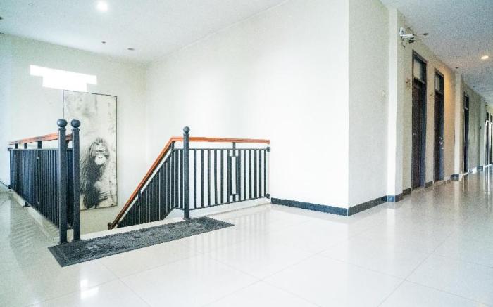 Sans Hotel Zam-Zam Syariah Palangkaraya 