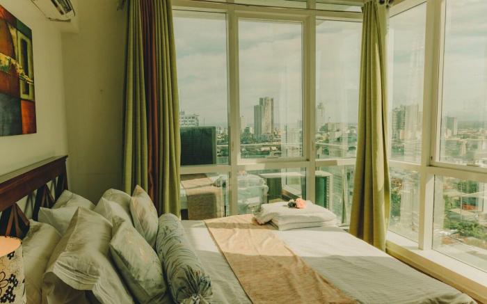 Ayala Mall 10mins walk Cebu City Apartment & Pool