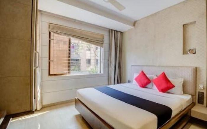 Hotel Pratiksha Residency