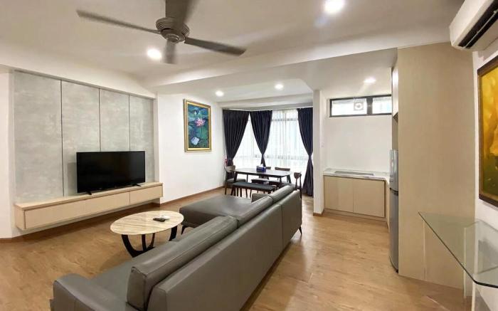 Entire 2Bedroom Fahrenheit88 Condo Facing Pavilion