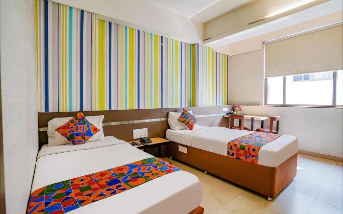 FabHotel Gargi Deluxe - Nr. Raja Dinekar Musuem