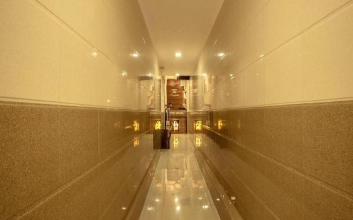 Hotel Apsara - Near J J Hospital