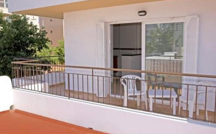 Avenida - MC Apartments Ibiza