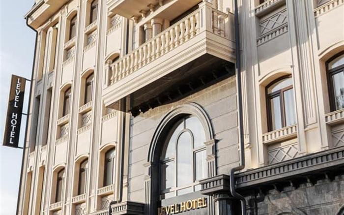 Level Hotel