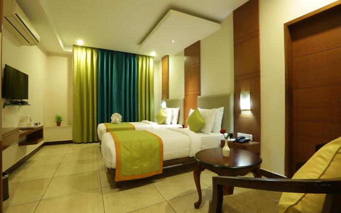 Hotel Cardinal Express Oxmo Delhi Airport 