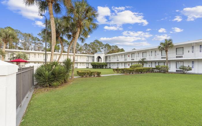 Developer Inn & Suites Airport JAX, a Baymont by Wyndham