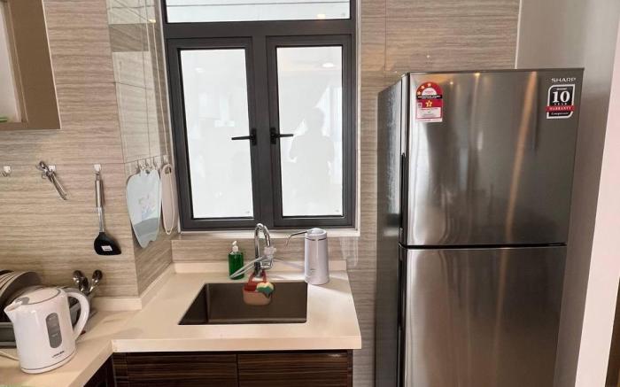 Cozy Sea View 2BR unit at R&F Princess by ANJU