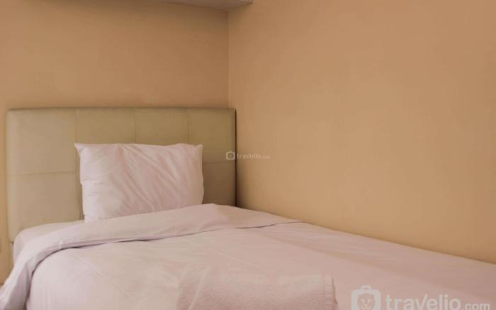Best Deal 2BR Cinere Bellevue Suites By Travelio
