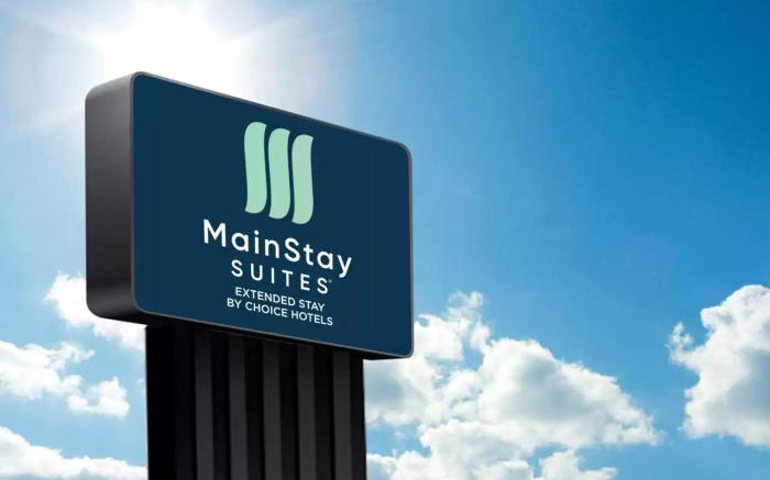 MainStay Suites North - Central York