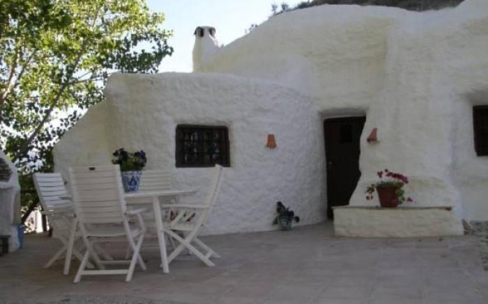 Cueva El Guindas