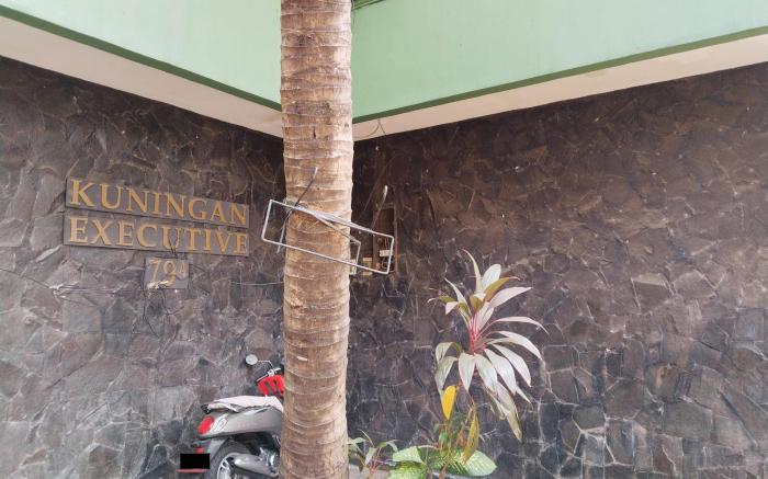 DeKuningan House