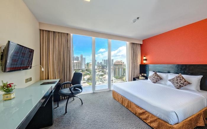 Pearl Grand by Rathna