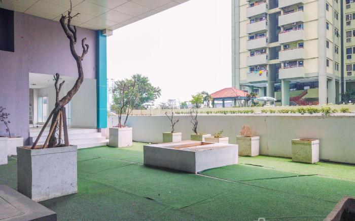 Comfort and Homey Studio at Amethyst By Travelio