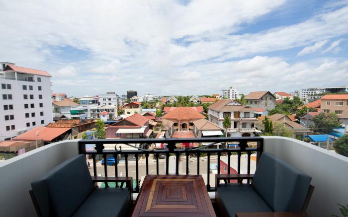 Two Seasons Siem Reap Hotel