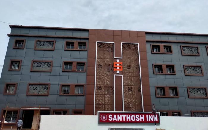 Hotel Santhosh Inn