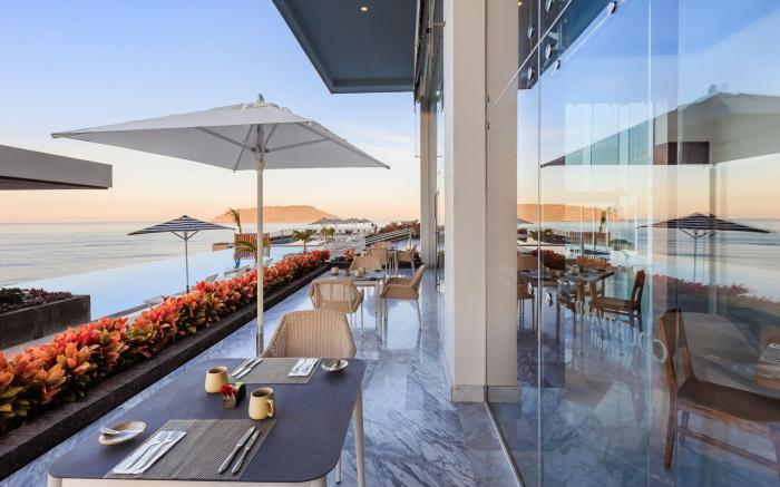 Courtyard by Marriott Mazatlan Beach Resort