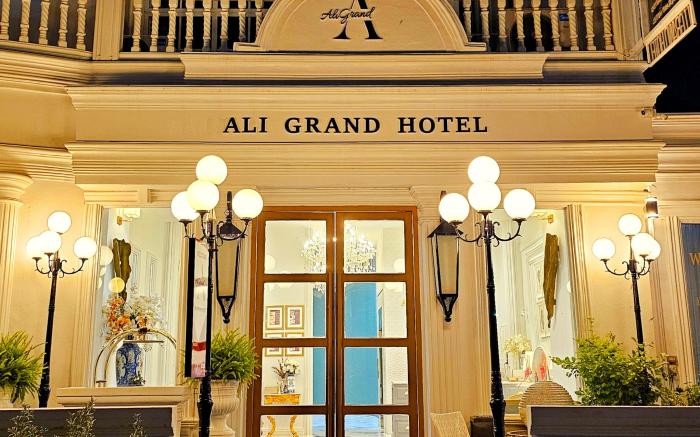 Ali Grand Hotel
