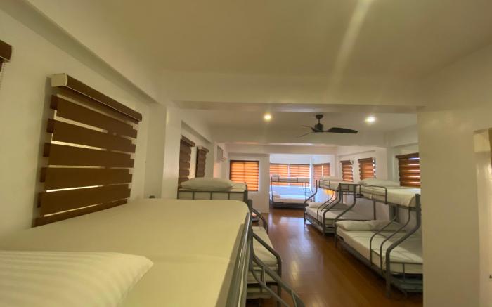 Frontera Tagaytay Super Villa