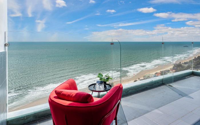 Stephen Oasky Vung Tau