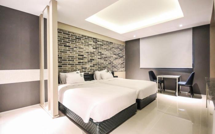 Yeongdeok Gangguhang Cloud Hotel
