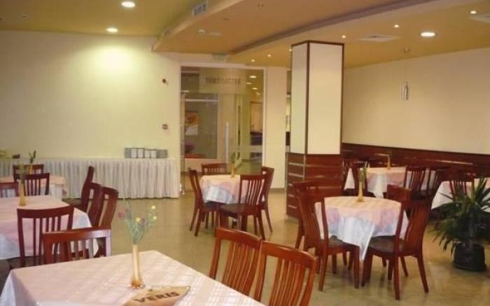 Hotel Veris