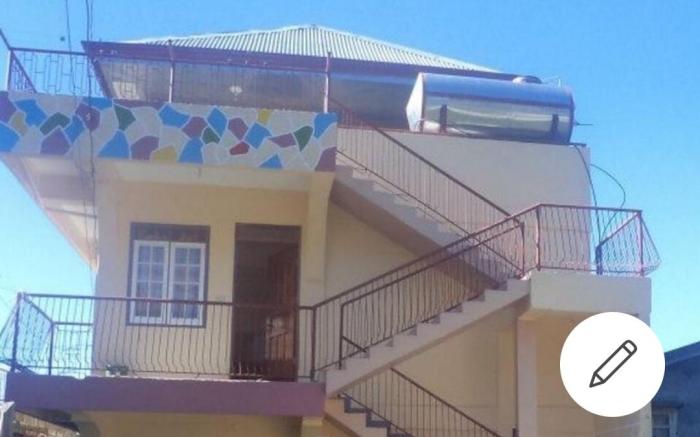 Inn Maugay Bed and Bath