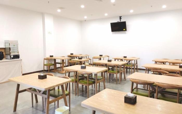 Vatica Hotel Shanxi Jinzhong Yuci Incity Railway Station