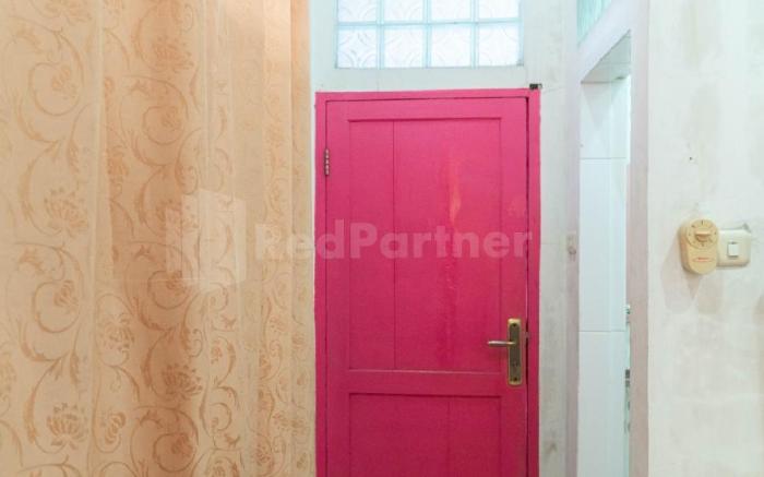 Asri Residence near Jalan Iskandar Muda Medan Mitra RedDoorz